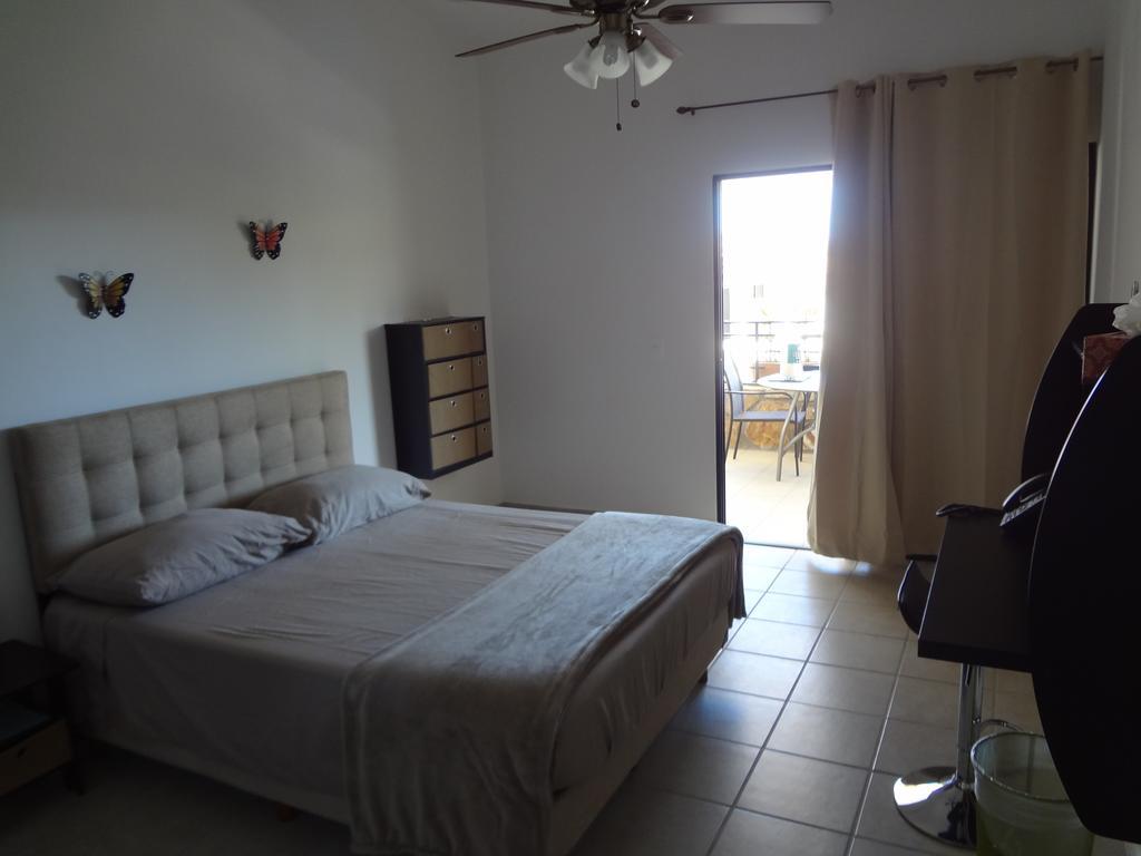 Pedregal Suites - Marina And Downtown Cabo San Lucas Buitenkant foto